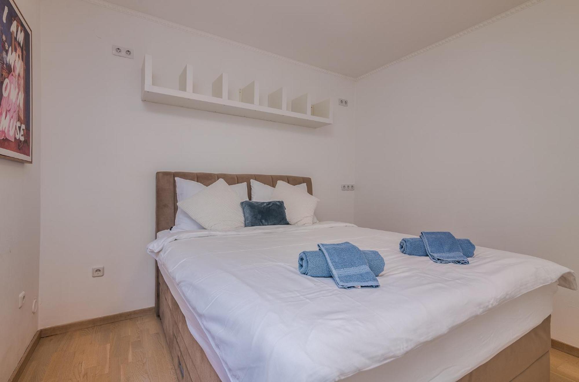 Apartments Stella & Luna Krk Town Extérieur photo